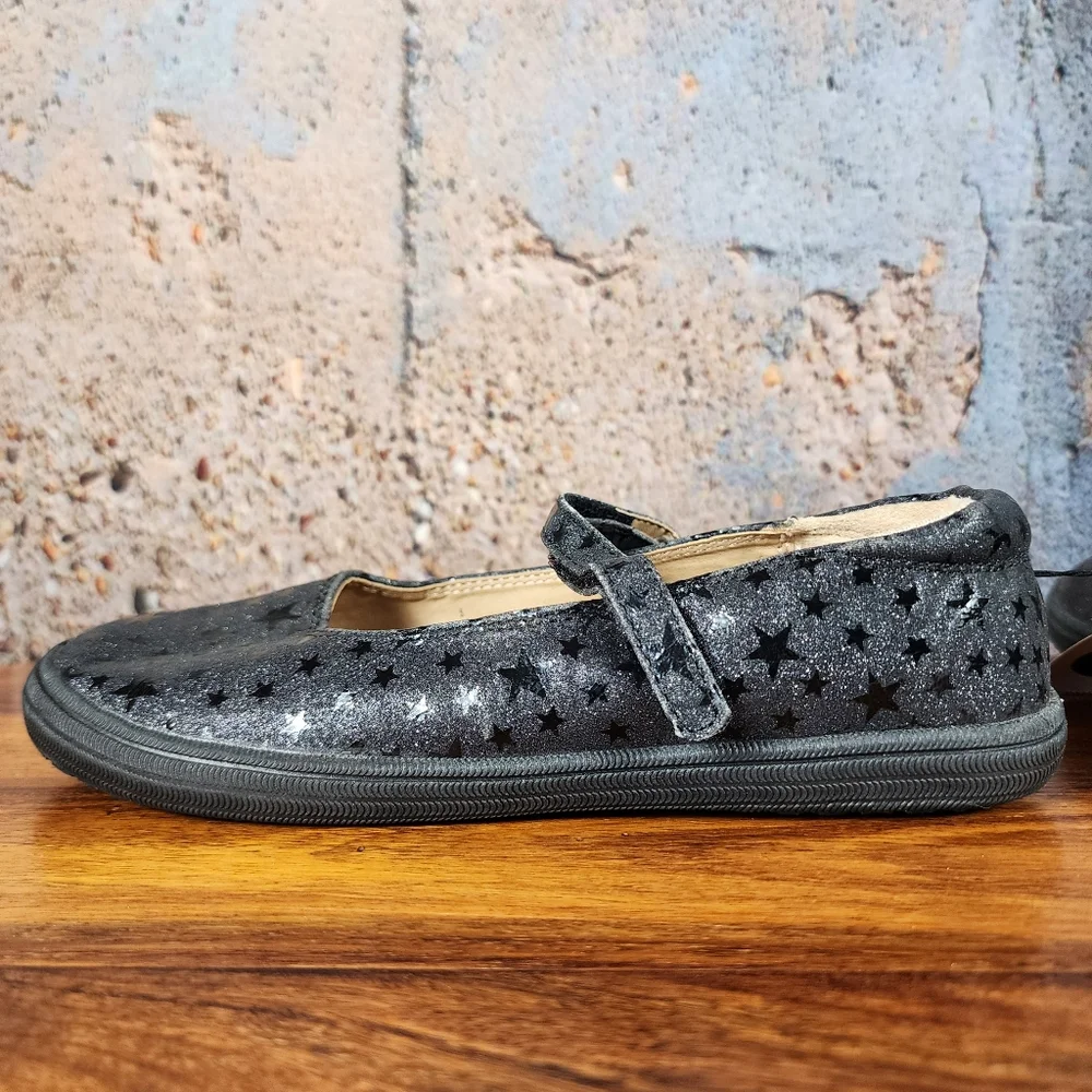 Cat & Jack Girls Black Shimmery Star Dress Shoes Size 5